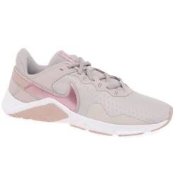 Nike WMNS Legend Essential Girls Senior Trainers