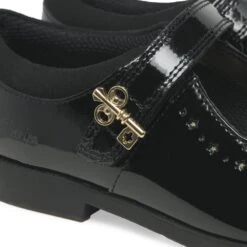 Clarks Lock Magic K Girls School Shoes 17 Clarks Lock Magic K Girls School Shoes -Children's Shoe Store 1703086794 51457500